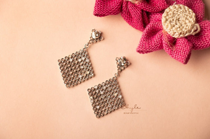 Essence Scintillating Drop Versatile Earring