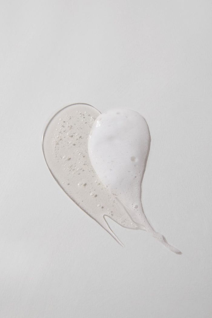 R01 Skin Perfecting Gel Cleanser