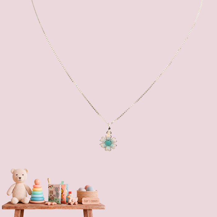 Dancing Daisy Pendant
