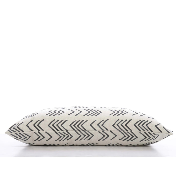 The Foggy Dog's DOG BED (S, MODERN MUD CLOTH) features a beige, black chevron-patterned minimalist design and is shown close up on a white surface against a plain background.
