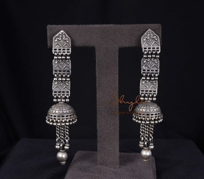 Dulari Layered Intricate Ghughri Jhumka front