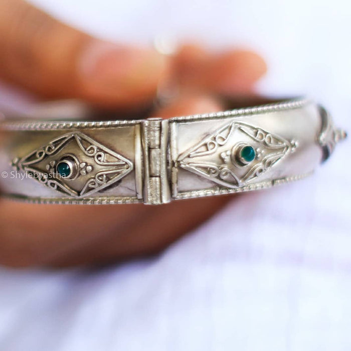 Embossed Matte Finish Multi Stone Bracelet Kada