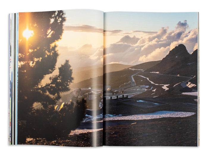 Issue 19.1 - Travel Edition - Rouleur