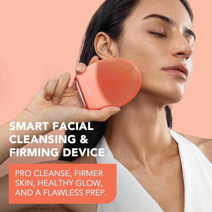LUNA 4 Facial Cleansing Device for Balanced Skin