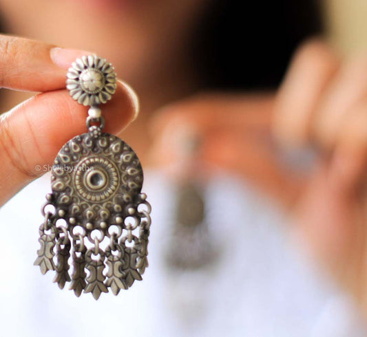 Mizoya Carved Danglers