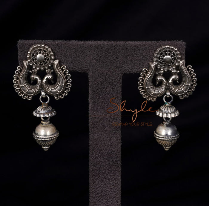 Mizoya Dual Peacock Ball Earrings