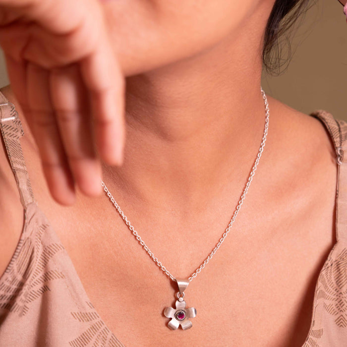 Moh Raani Stone Flower Necklace Earring Ring Set