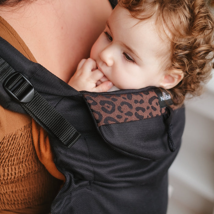 Néo, Porte bébé physiologique, Léopard