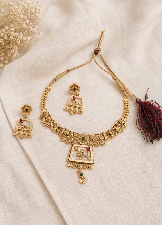 Premium South Indian Temple Jewellery Necklace Set with Earrings | Antique Gold Floral Pendant Traditional Necklace Set for Women
