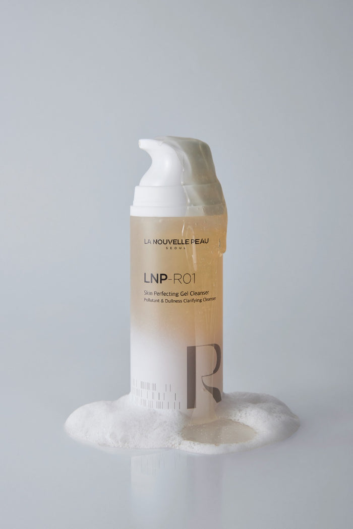 R01 Skin Perfecting Gel Cleanser