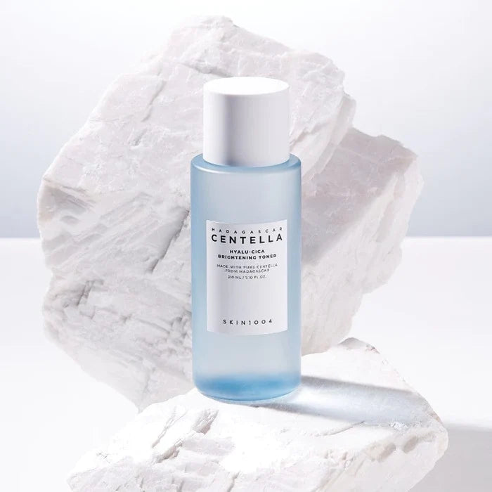 [SKIN1004] Madagascar Centella Hyalu-Cica Brightening Toner