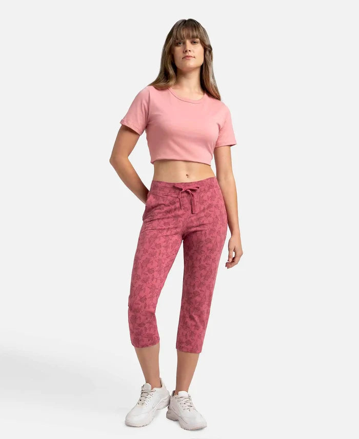 Super Combed Cotton Elastane Stretch Slim Fit Printed Capri with Side Pockets - Rosewine Print-4