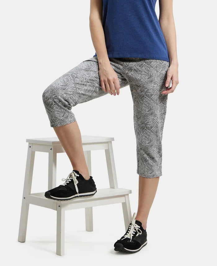 Super Combed Cotton Elastane Slim Fit Printed Capri with Side Pockets - Light Grey Melange Printed-5