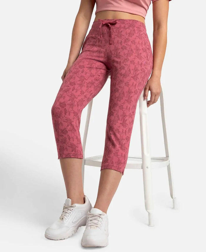 Super Combed Cotton Elastane Stretch Slim Fit Printed Capri with Side Pockets - Rosewine Print-5